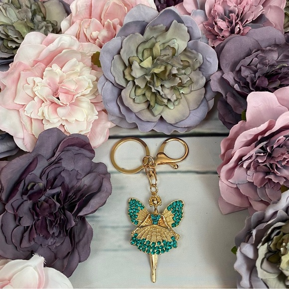 Whimsical Green Crystal Angel Fairy Keychain Charm - Picture 5 of 10